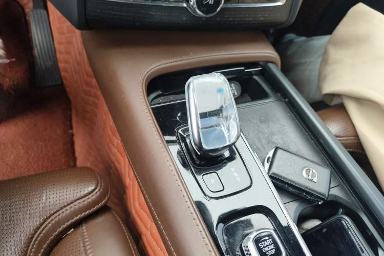 Used Volvo XC90 2021 B6 Luxury Smart Edition 7-Seater
