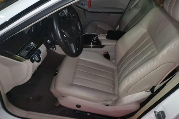 Used Mercedes-Benz E-Class 2014 E 260 L Luxury Model