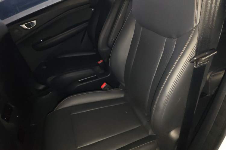 Used Wuling Jiachen 2022 1.5T CVT Smart Luxury Version