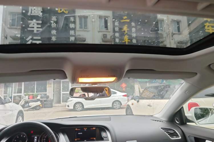 Used Audi A5 2014 Sportback 45 TFSI quattro Headliner