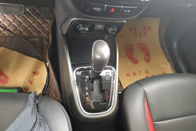 Used Changan CS15 2016 1.5L Automatic Fashion Edition
