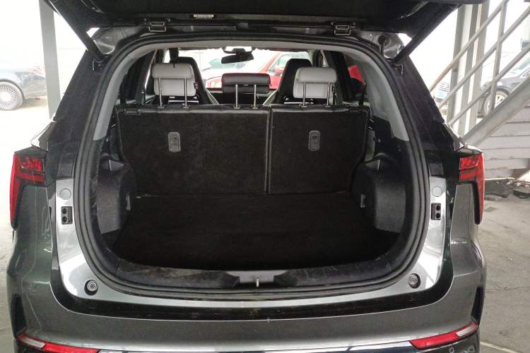 Used Changan CS75 PLUS 2024 3rd Generation Champion Edition 1.5T Intelligent Drive Dynamic Model