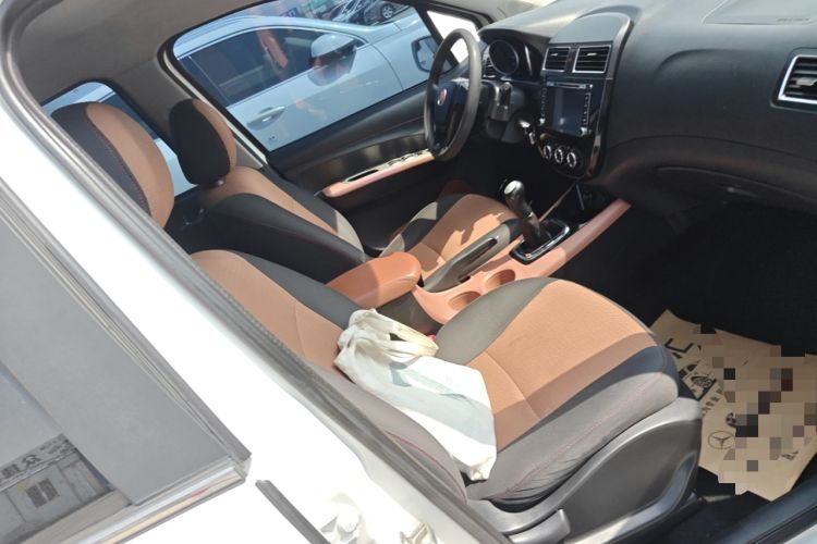 Used FORTHING Joyear X5 2013 1.6L Manual Luxury Model Right Front Seat