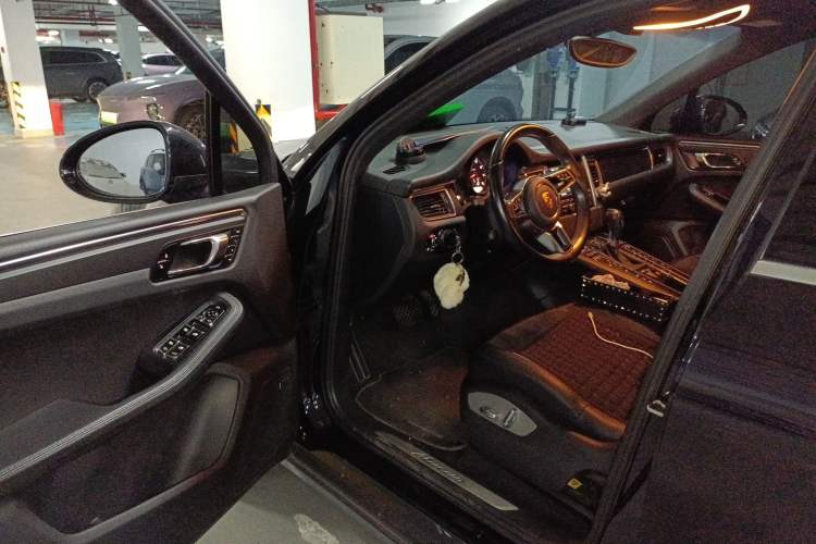 Used Porsche Macan 2014 Macan 2.0T Driver Seat