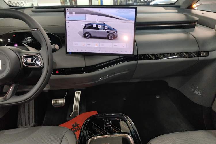 Used Zeekr MIX 2025 Long-Range Intelligent Driving Edition