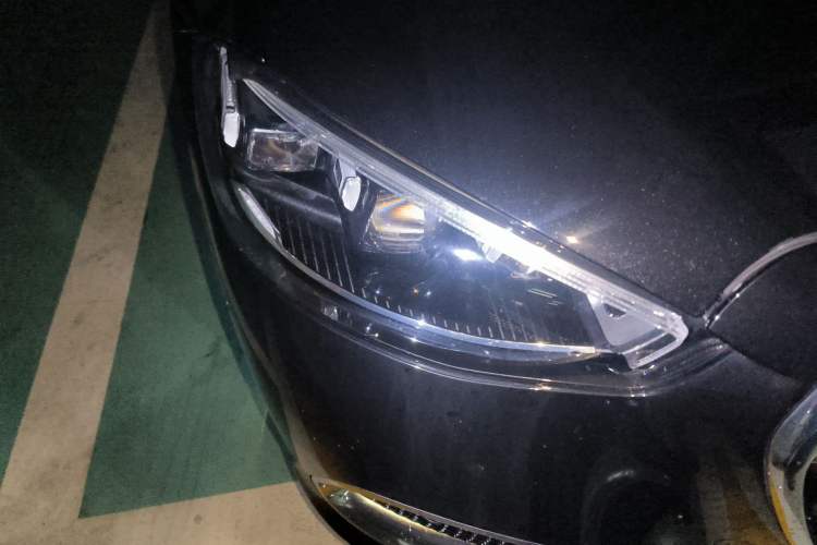 Used Mercedes-Benz Maybach S-Class 2021 S 480 4MATIC Right Front Headlight