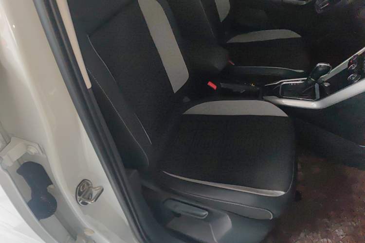 Used Volkswagen T-ROC 2022 280TSI DSG Two-Wheel Drive Elite PLUS