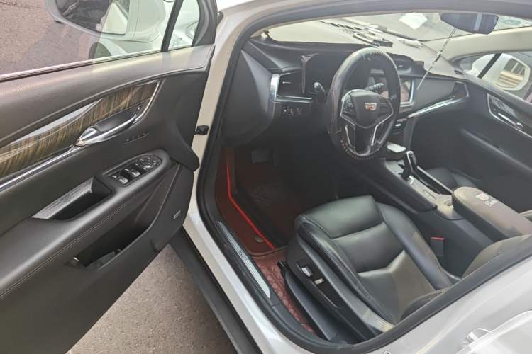 Used Cadillac XT5 2016 25T Tech Edition
