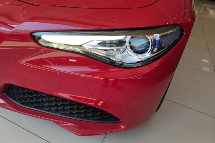 Used Alfa Romeo Giulia 2020 2.0T 280HP Luxury Edition