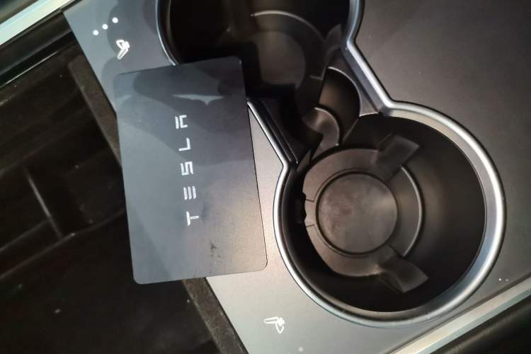 Used Tesla Model Y 2021 Revised Version 2 Long-Range All-Wheel-Drive Edition
