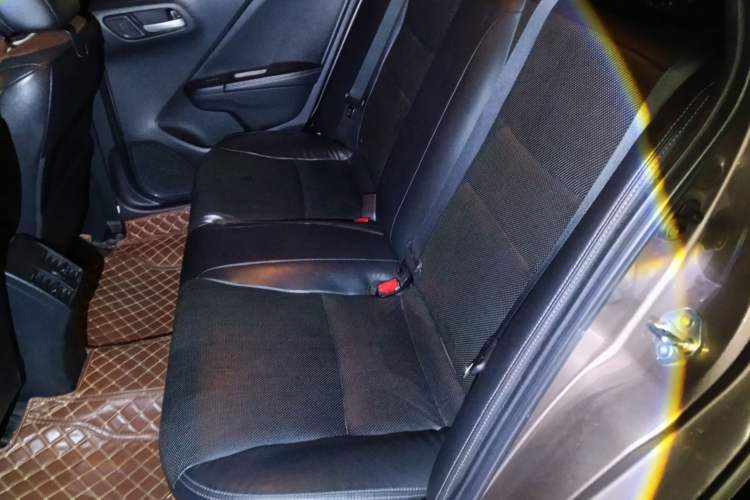 Used Honda Greiz 2016 1.5L CVT Luxury Edition Left Rear Seat