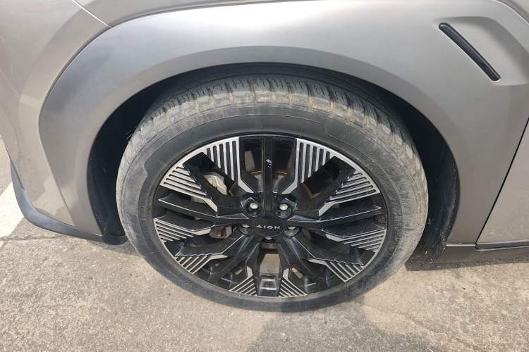 Used AION Y 2022 70 Intelligent Edition Lithium Iron Phosphate
