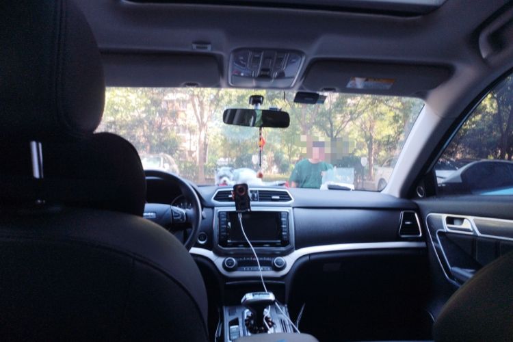 Used Haval H6 Coupe 2017 Blue Label 2.0T Automatic Two-Wheel Drive Urban Model Headliner