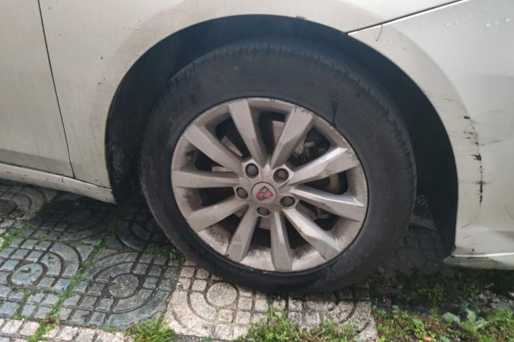 Used Roewe i6 New Energy 2017 45T Hybrid Connect & Smart Enjoyment Edition
