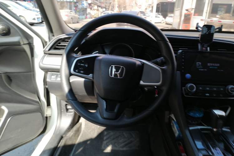 Used Honda Civic 2016 180TURBO CVT Comfort Version