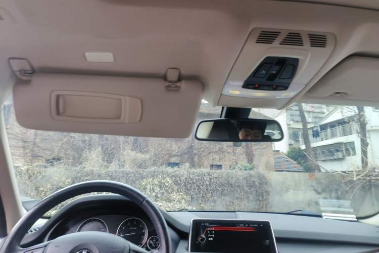 Used BMW X5 2015 xDrive28i
