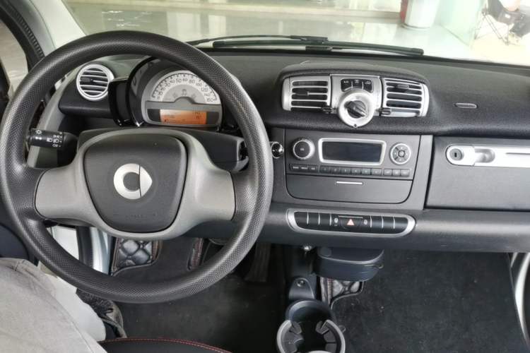 Used smart fortwo 2012 1.0 MHD Hardtop Comfort Edition
