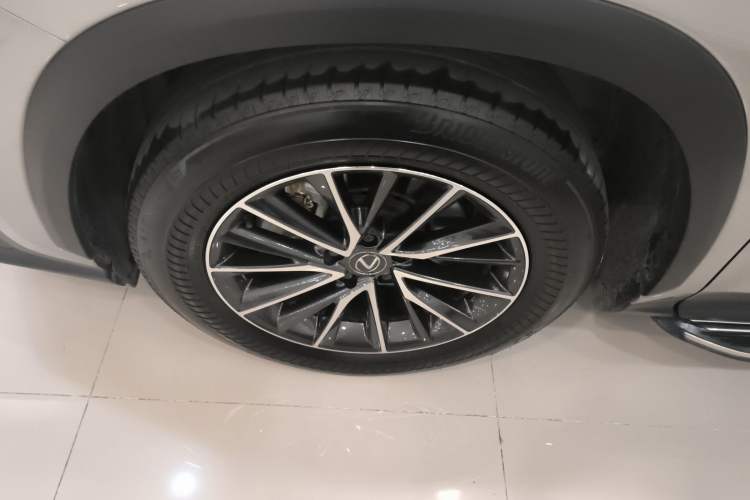 Used Lexus NX 2024 350h Front-Drive Xinchu Version