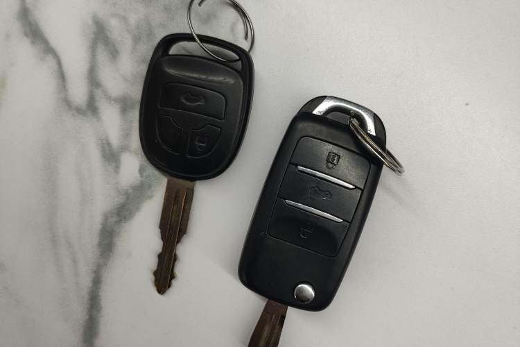 Used CHANGAN CS35 2014 1.6L Manual Luxury Model China IV Standard