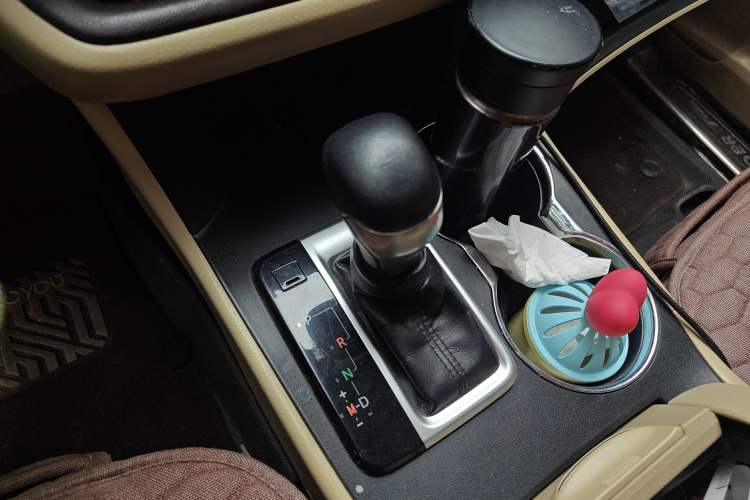 Used Toyota Highlander 2018 2.0T Two-Wheel Drive Elite Edition 7 Seats Emission Standard China V