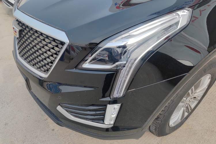 Used Cadillac XT5 2018 28T Four-Wheel Drive Luxury Model
