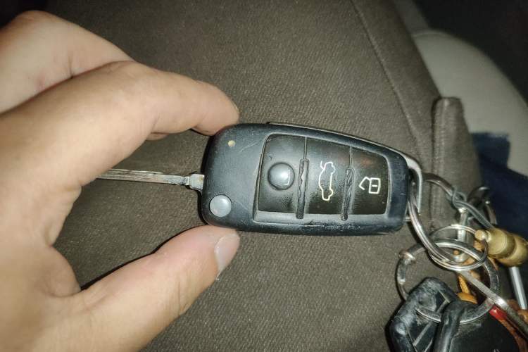 Used Audi A6L 2011 2.0 TFSI Automatic Standard Edition
