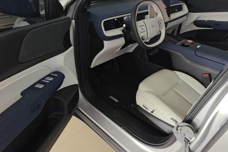 Used XPeng G6 2023 580 Long-Range Pro