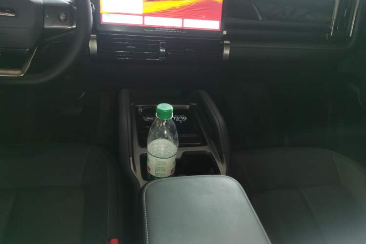 Used iCAR 03T 2024 501km Four-wheel Drive Long-Range Version