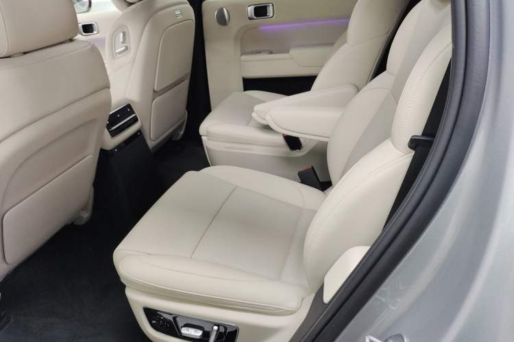 Used Li Auto L9 2022 Max model