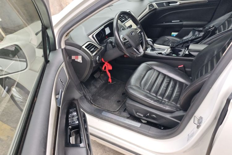 Used Ford Mondeo 2013 2.0L GTDi 200 Luxury Model