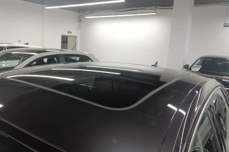 Used Volkswagen Sagitar 2025 Revised Version Three 300TSI DSG Excellence Edition