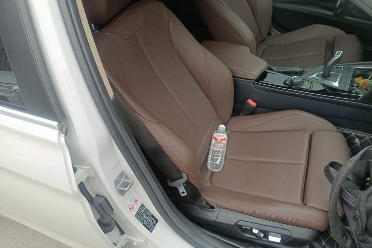 Used BMW 3 Series 2018 318Li
