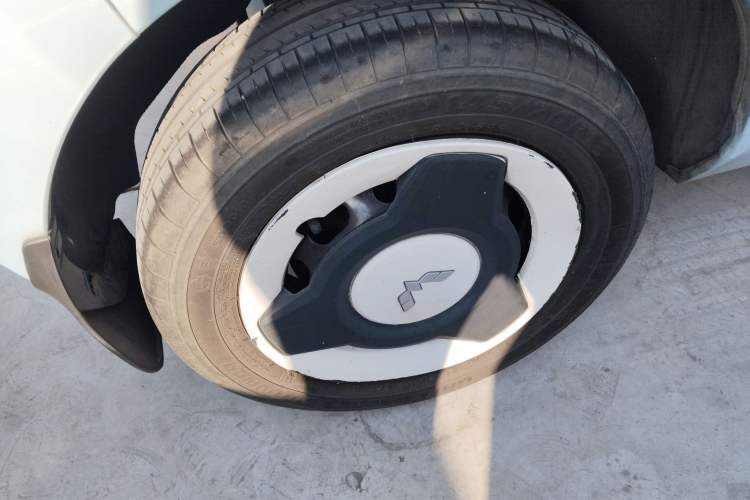 Used Wuling Hongguang MINIEV 2021 Macaron Premium Model – Lithium Iron Phosphate
