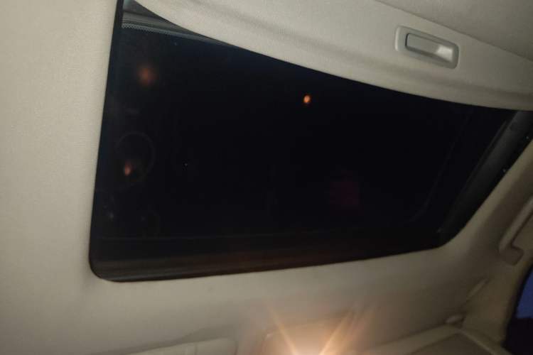 Used Honda Crosstour 2012 2.4L Luxury Edition