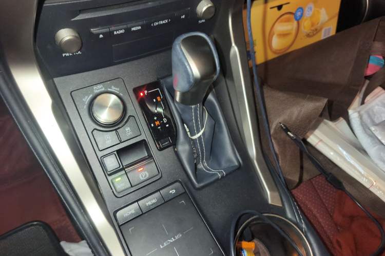 Used Lexus NX 2020 200 All-Wheel Drive Fēngshàng Version China VI Standard
