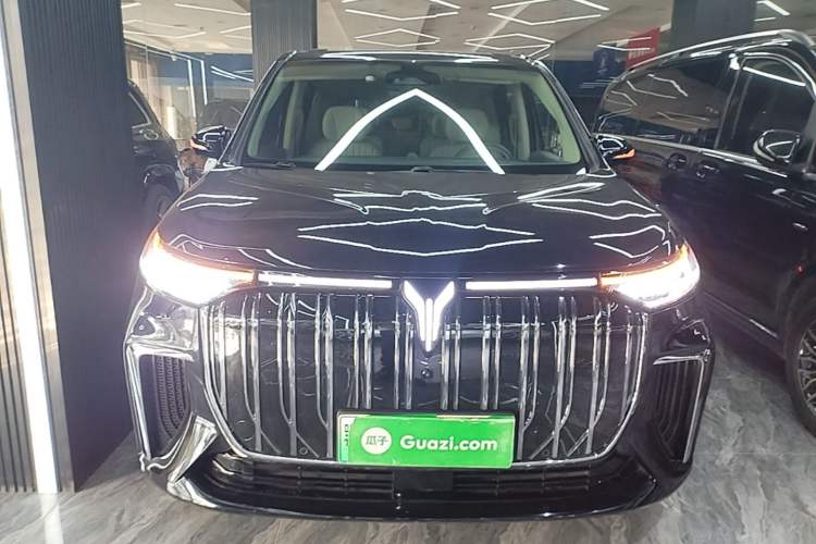 Used VOYAH Dream 2022 0-Carbon Edition Dream+ Smart Enjoyment Package 475 km Front