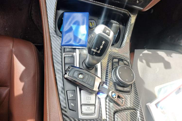 Used BMW 5 Series 2014 528Li xDrive Premium Edition