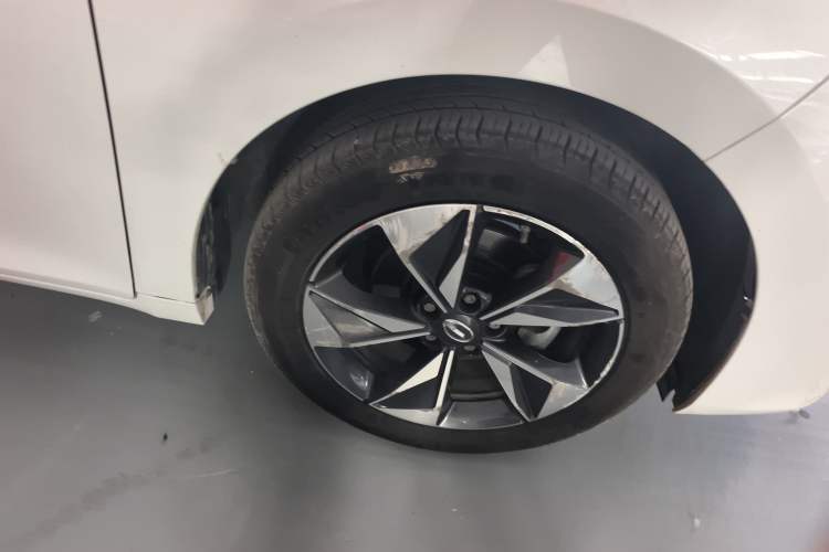 Used GAC Trumpchi M6 2021 PRO 270T DCT Luxury Edition Right Rear Wheel Hub