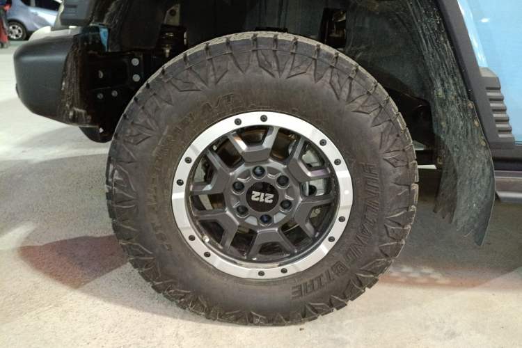 Used 212 T01 2025 2.0T Changfeng
