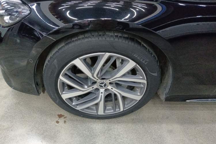 Used Mercedes-Benz E-Class 2024 E 300 L Stylish Model
