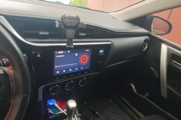 Used Toyota Corolla 2017 Revised Version 1.2T S-CVT GL-i Audio And AC Panel