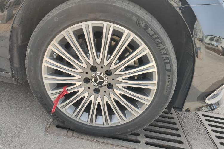 Used Mercedes-Benz E-Class 2021 Restyled E 300 L Luxury Edition
