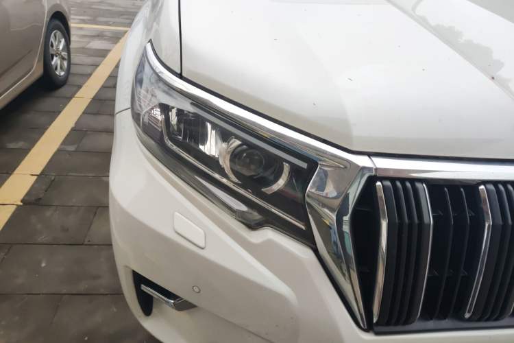 Used Toyota Prado 2018 3.5L Automatic TX-L NAVI with Rear-Mounted Spare Tire
