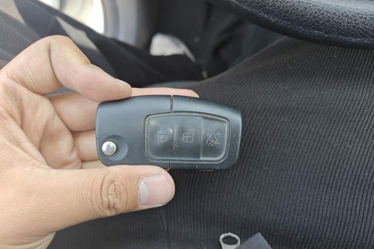 Used Ford Focus 2013 Hatchback Classic 1.8L Automatic Base Model Vehicle Key