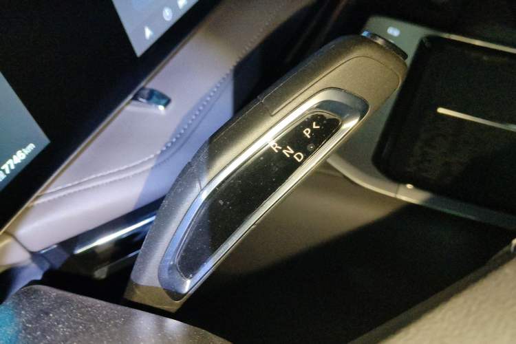 Used SAIC MAXUS G70 2024 2.0T Automatic Luxury Edition 7 Seats