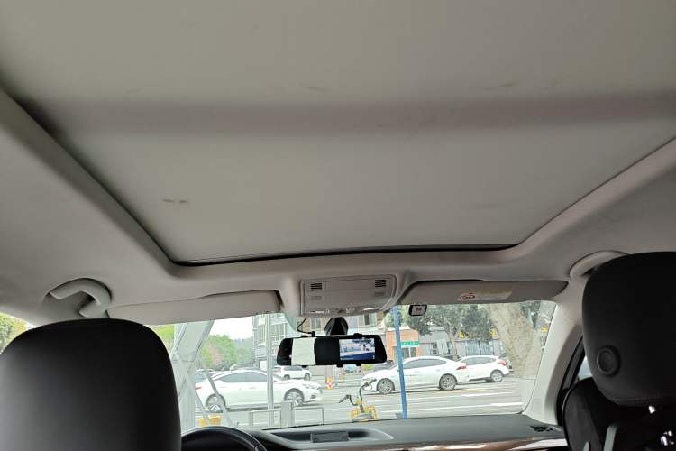 Used Volkswagen Tharu 2021 280TSI Two-Wheel Drive Comfort Edition Headliner