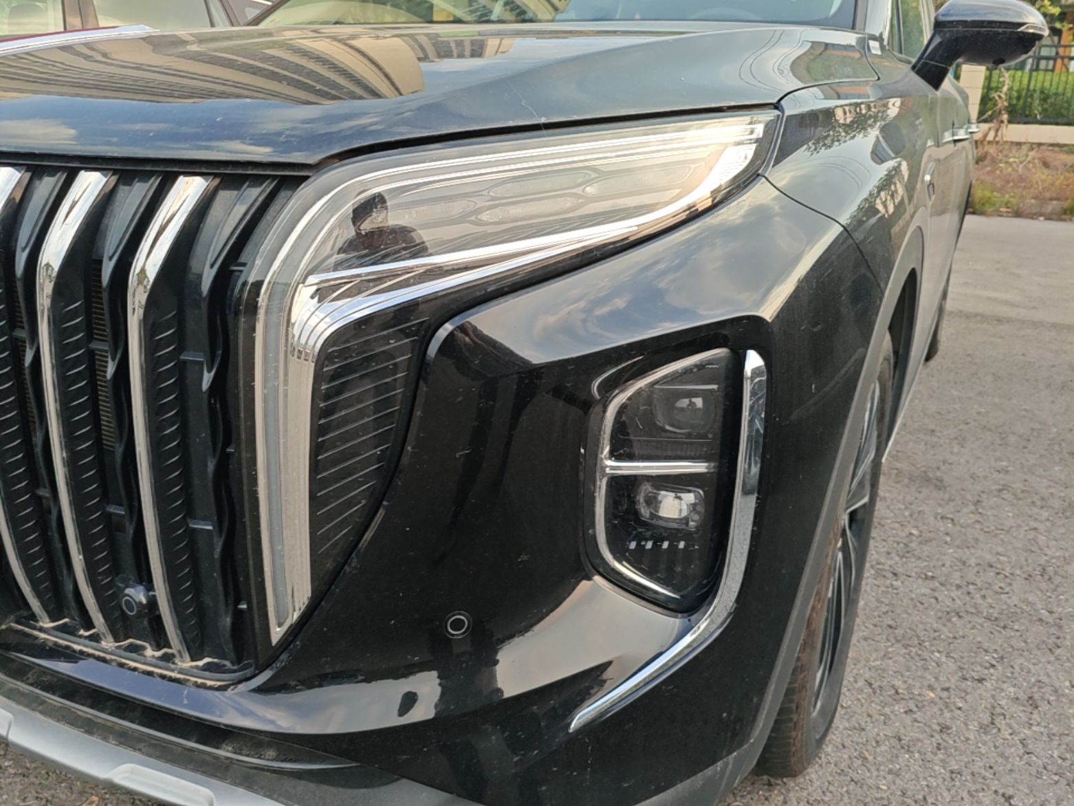 Hongqi HS7 PHEV 2024 2.0T PHEV Four-Wheel Drive Flagship Edition 7 Seats — снимка 8