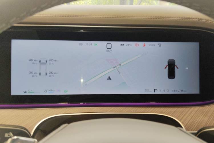 Used Denza N9 2025 Flagship Model Instrument Cluster