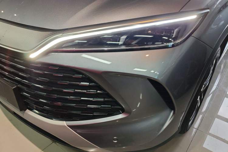 Used BYD Song L DM-i 2025 Intelligent Driving Version 112 km Beyond-Range Type