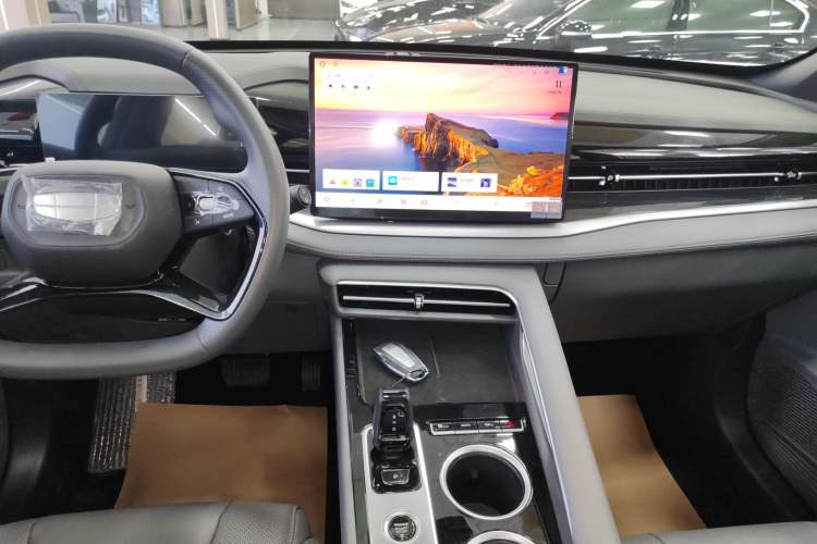 Used Geely Auto Emgrand X7 Sport 2026 Model 1.5TD Aspirational Audio And AC Panel